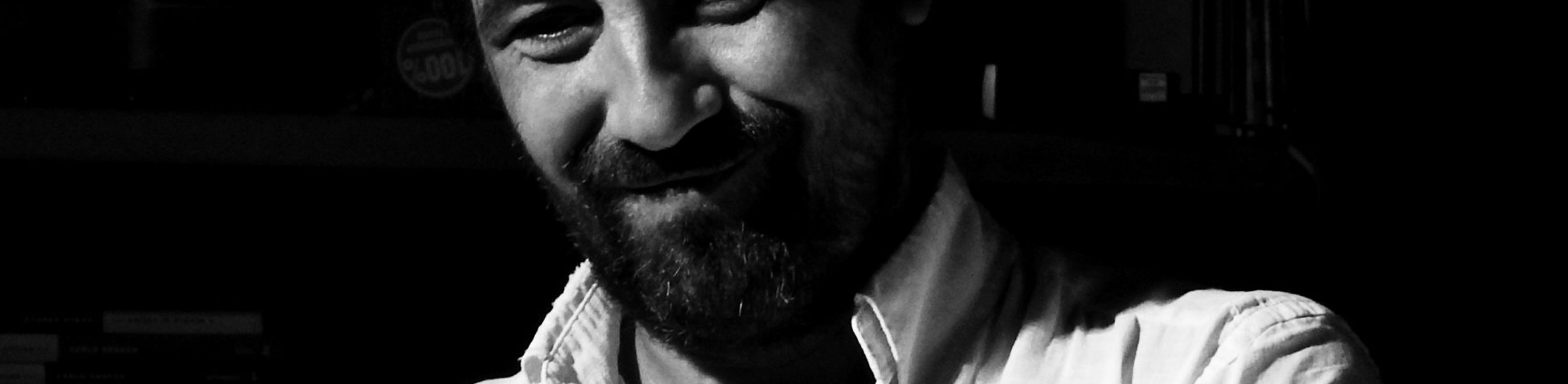 MICHELE CRESTACCI in "Italiani si nasce"