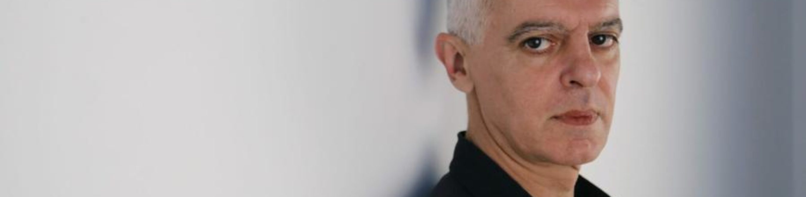 ANDREA COSENTINO Primi passi sulla luna